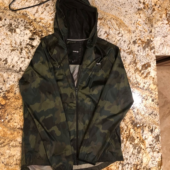 hurley camo jacket